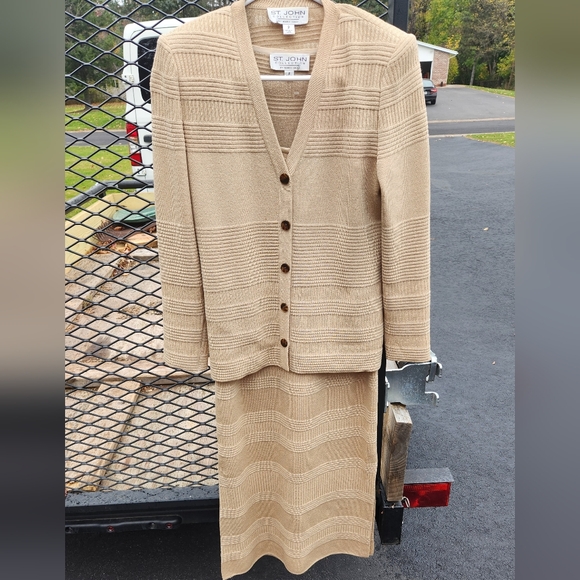St. John 2 Piece Santana Knit Beige Dress Cardigan Sweater Set 2 - Picture 2 of 7